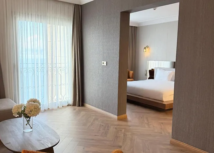 Отель The Yali 3*