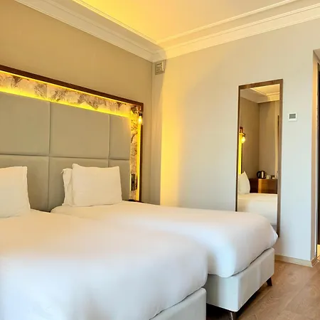 Hotel The Yali