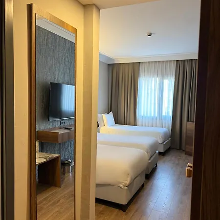The Yali Hotel 3*