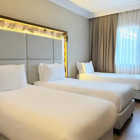 Hotel The Yali