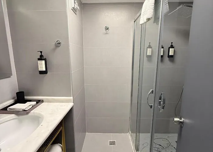 The Yali 3* Σμύρνη