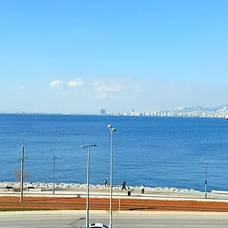 The Yali イズミル