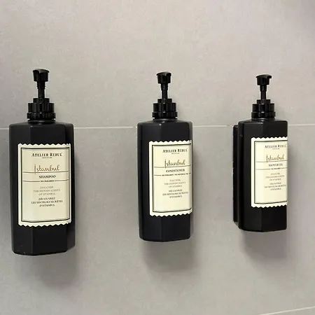 The Yali ホテル 3*