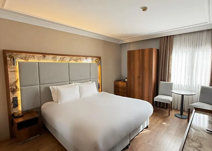 The Yalı Otel İzmir